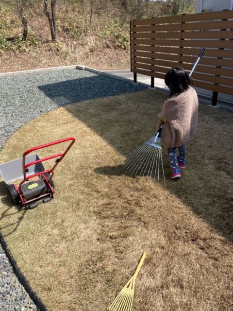 お手伝いさん!?　長女がお手伝いしてくれました！