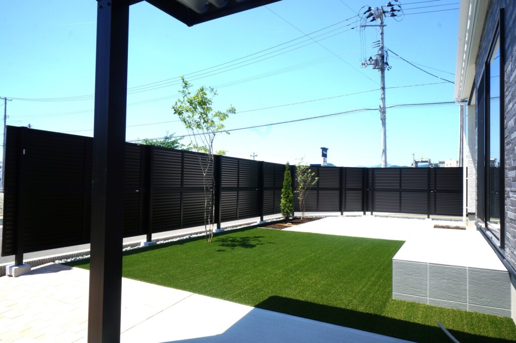 調和・さりげなく素敵なエクステリア